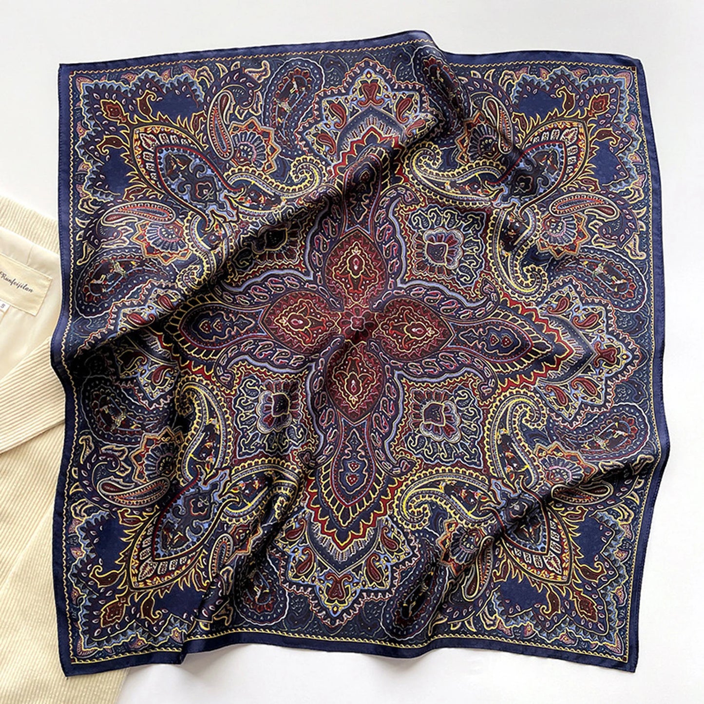 Nalini | Square Scarf
