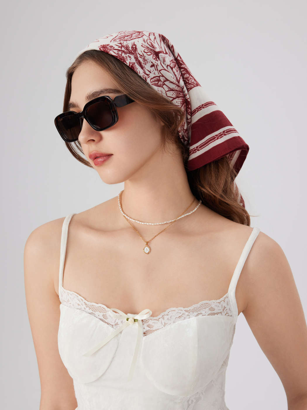 Saanvi | Square Scarf