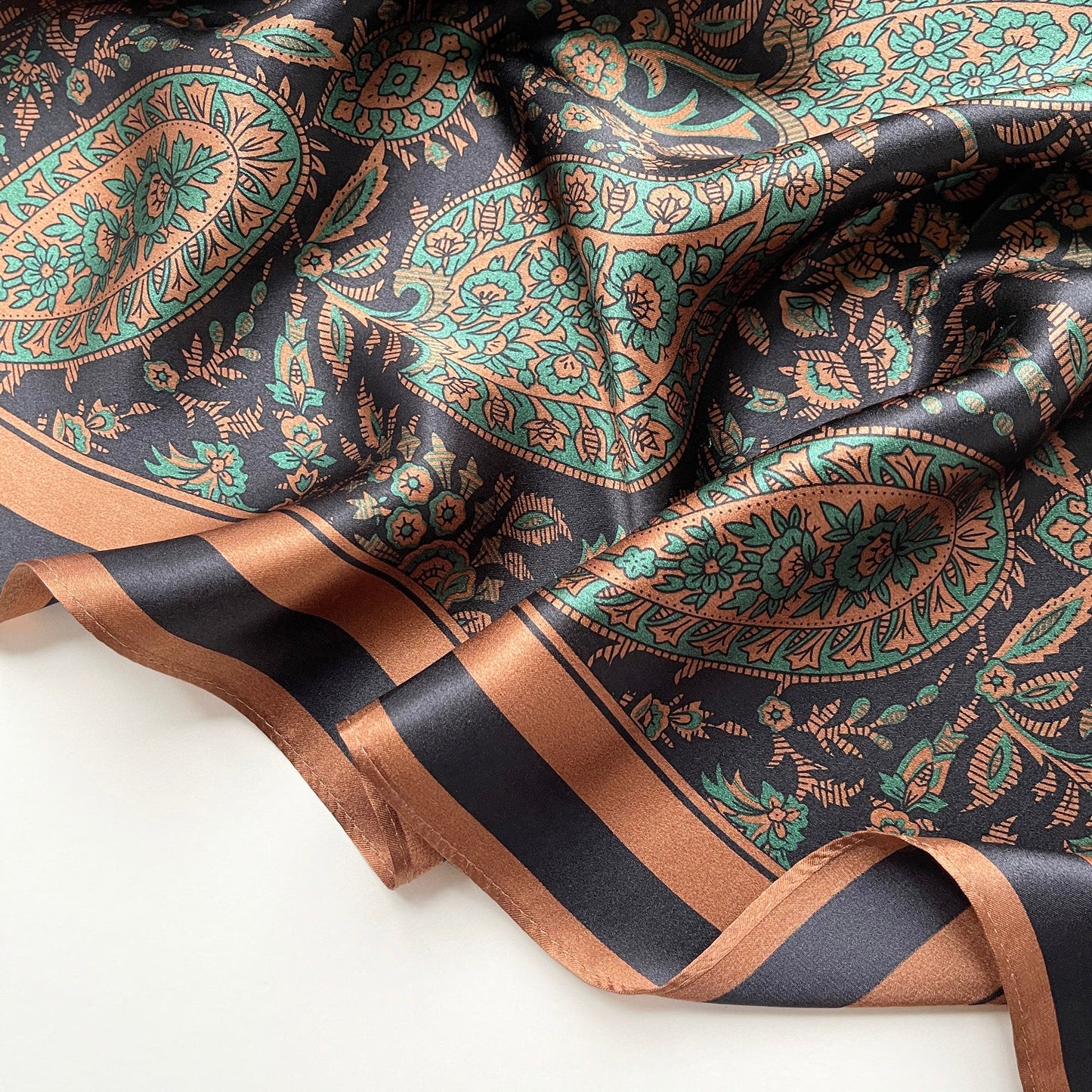 Savati | Square Scarf