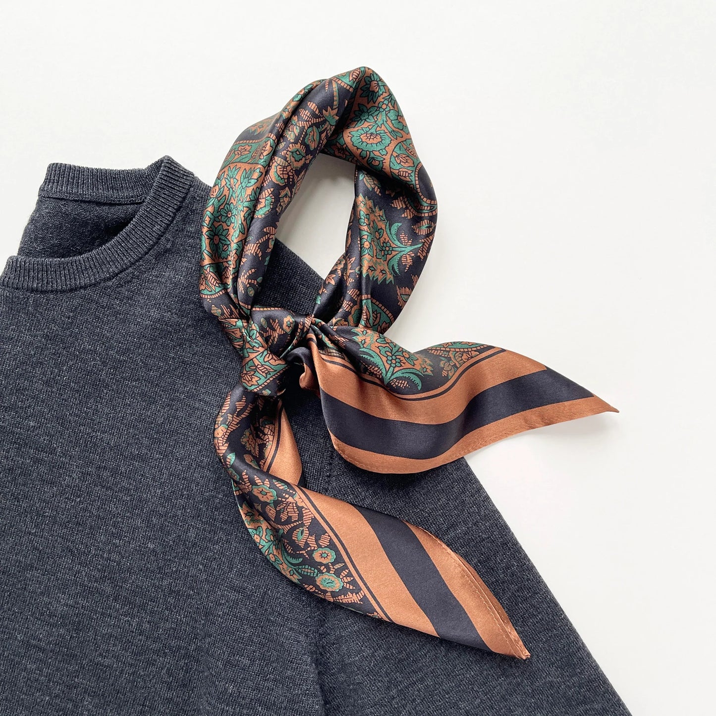 Savati | Square Scarf