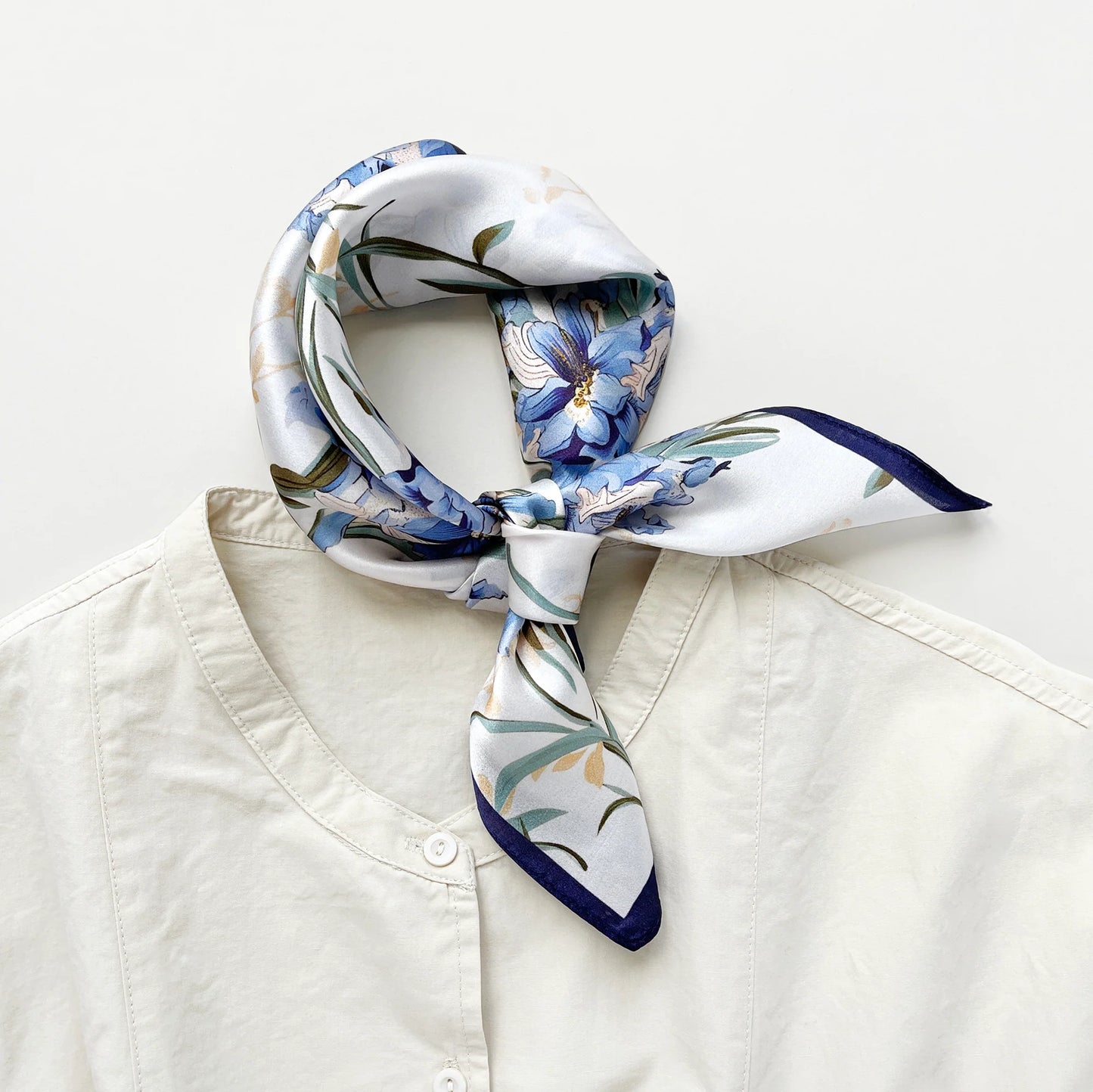 Riya | Square Scarf